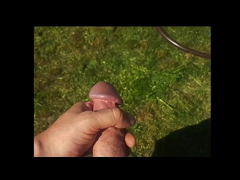 ❤️ Hot hottie får sin lyserøde fisse kneppet og kommer med en sprøjte i en sommerhave ❤ Porn video at da.superpornpics.ru